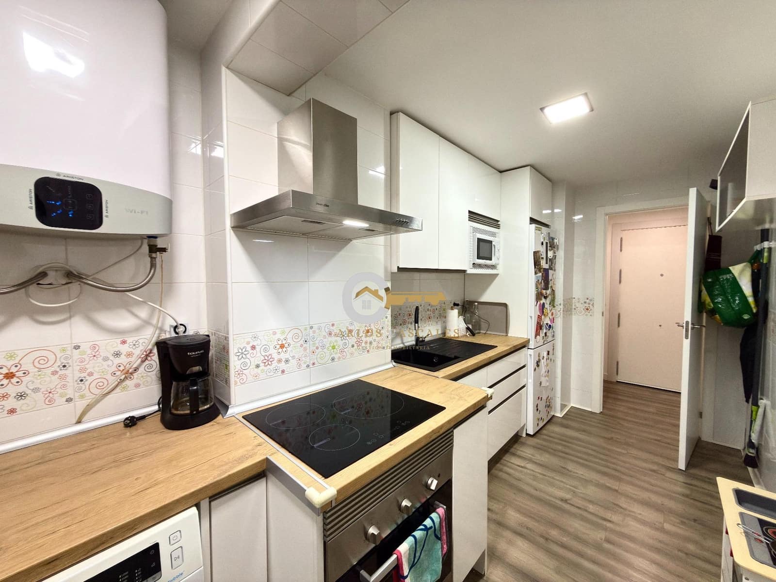 3 soveværelse Lejlighed til salg i Malaga by - € 255.000 (Ref: 9446771)