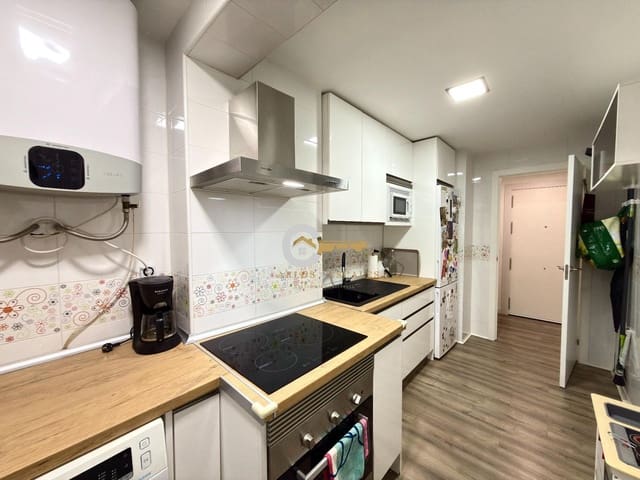 3 makuuhuone Asunto myytävänä paikassa Carretera de Cadiz, Málaga kaupunki - 248 000 € (Ref: 9446771)