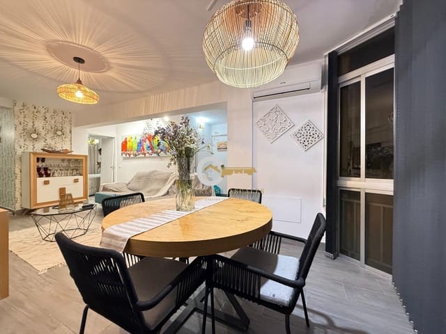 2 sovrum Lägenhet till salu i El Torcal, Málaga stad - 260 000 € (Ref: 9446773)