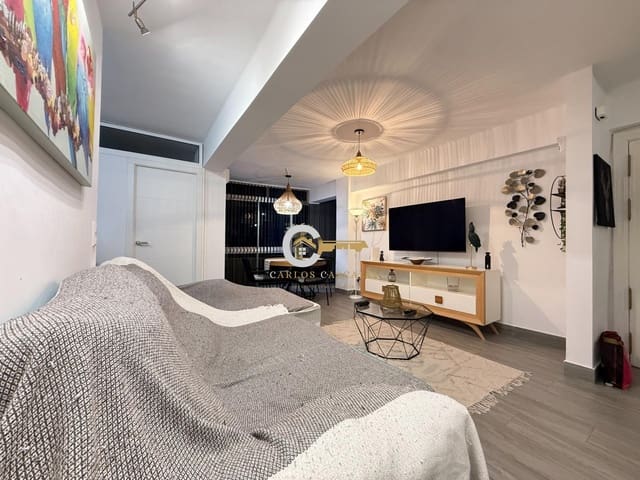 2 sovrum Lägenhet till salu i El Torcal, Málaga stad - 260 000 € (Ref: 9446773)