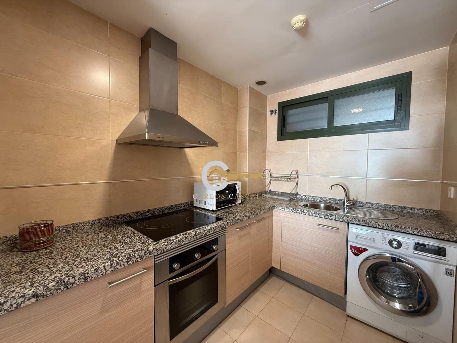2 slaapkamer Flat te koop in Nerja met zwembad garage - € 320.000 (Ref: 9446776)