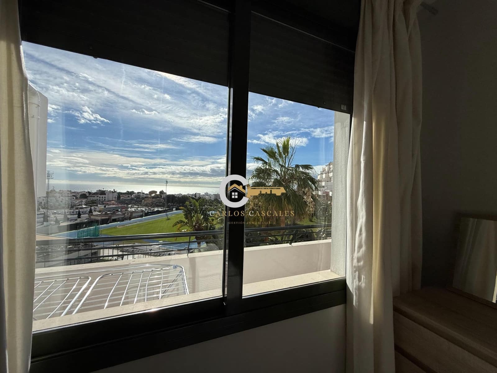 2 slaapkamer Flat te koop in Nerja met zwembad garage - € 320.000 (Ref: 9446776)