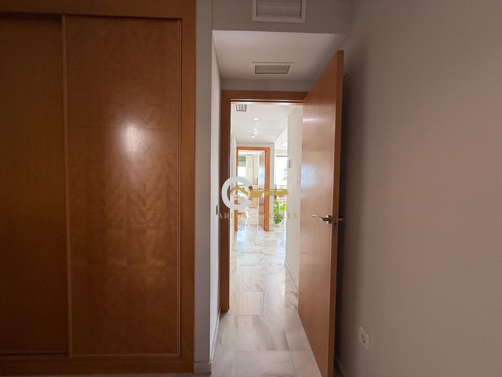 2 slaapkamer Flat te koop in Nerja met zwembad garage - € 320.000 (Ref: 9446776)