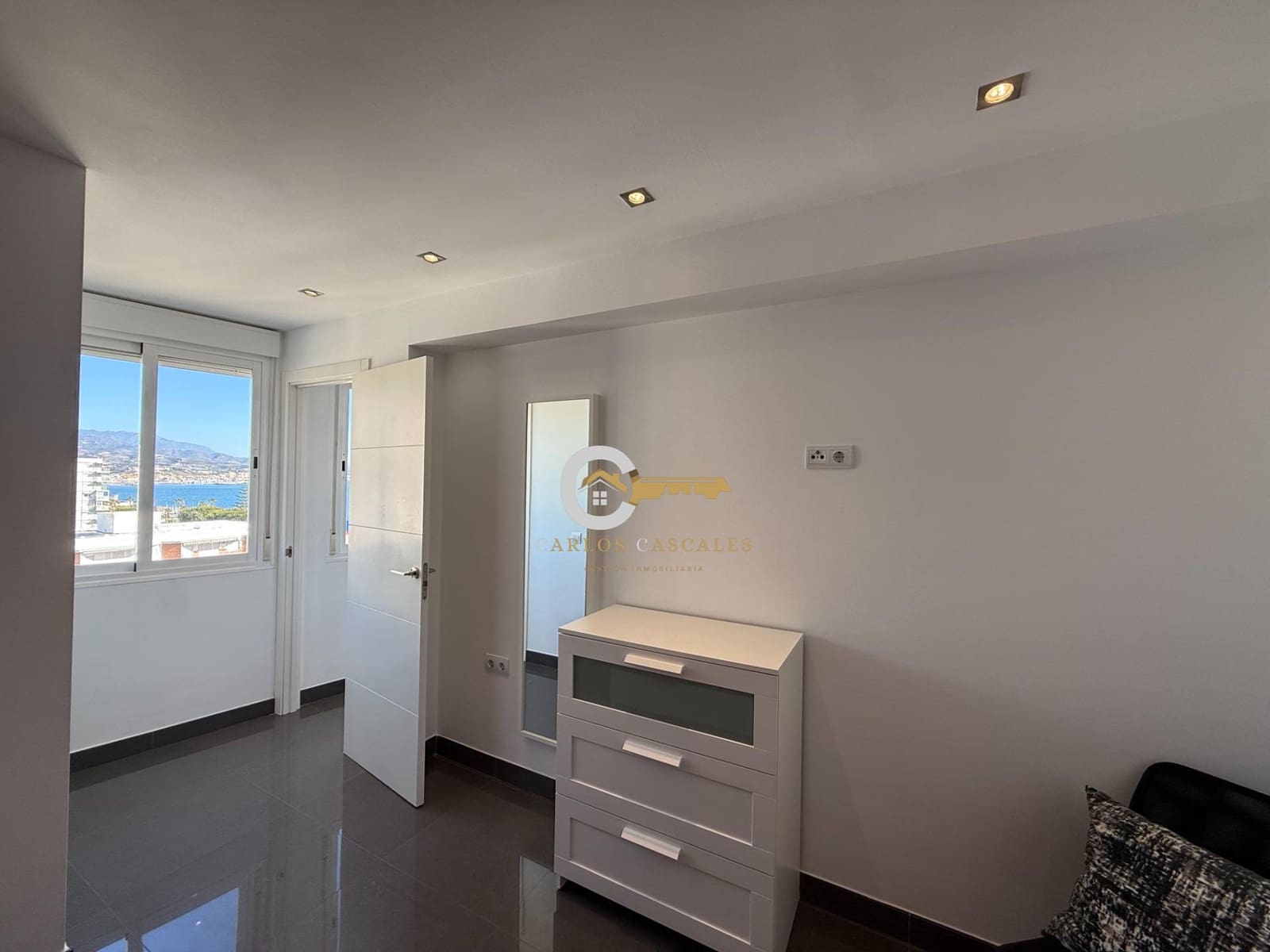 3 soveværelse Lejlighed til salg i Torre del Mar - € 369.000 (Ref: 9502611)