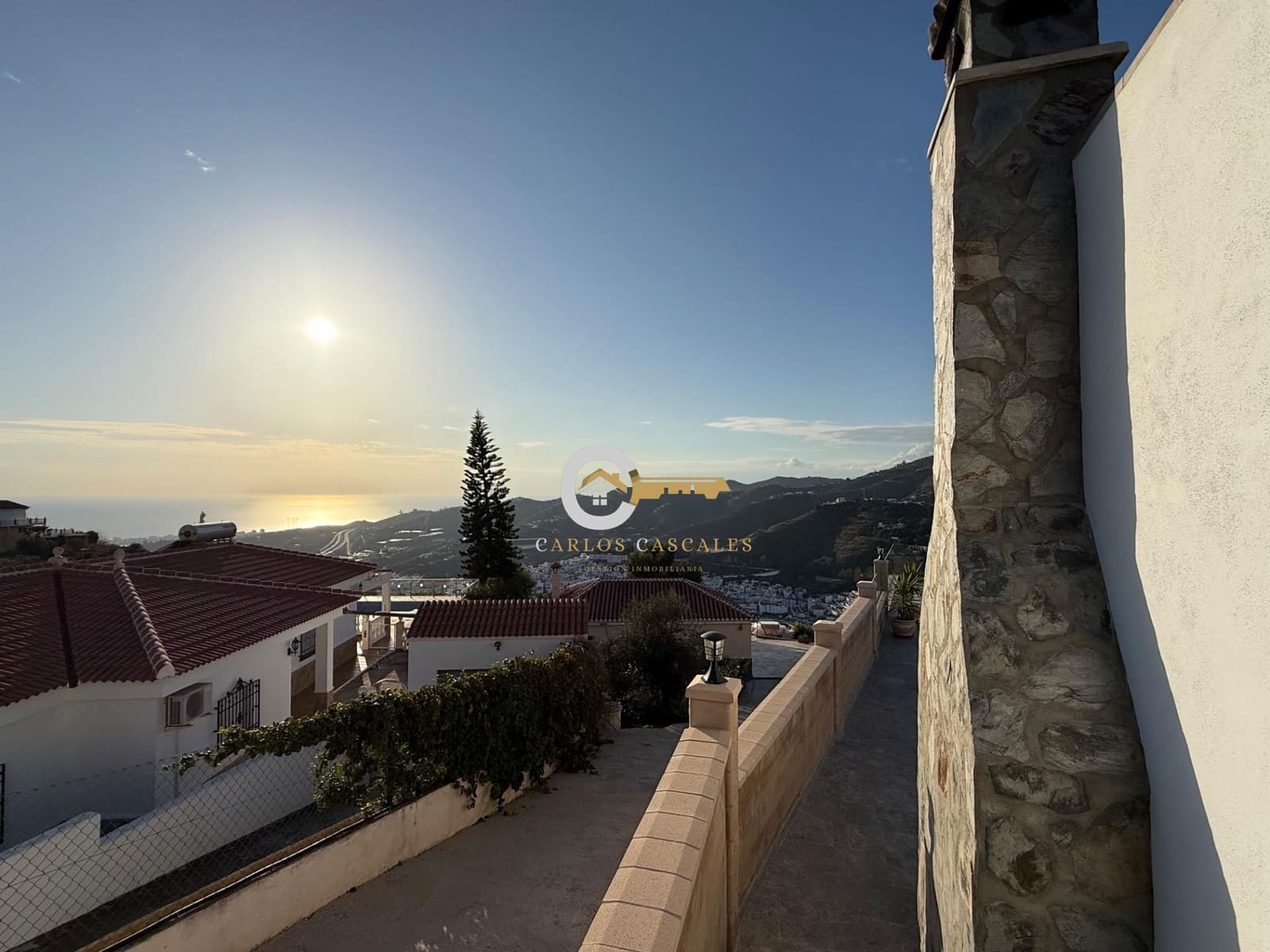 3 Zimmer Finca/Landgut zu vermieten in Torrox mit Pool - 2.200 € (Ref: 9513601)