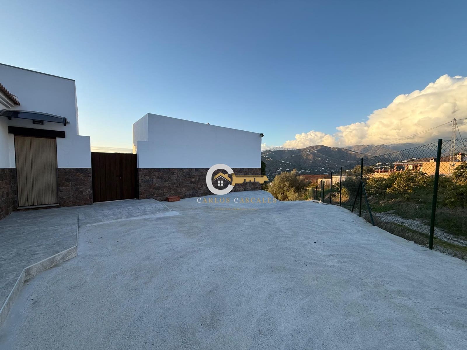 3 Zimmer Finca/Landgut zu vermieten in Torrox mit Pool - 2.200 € (Ref: 9513601)