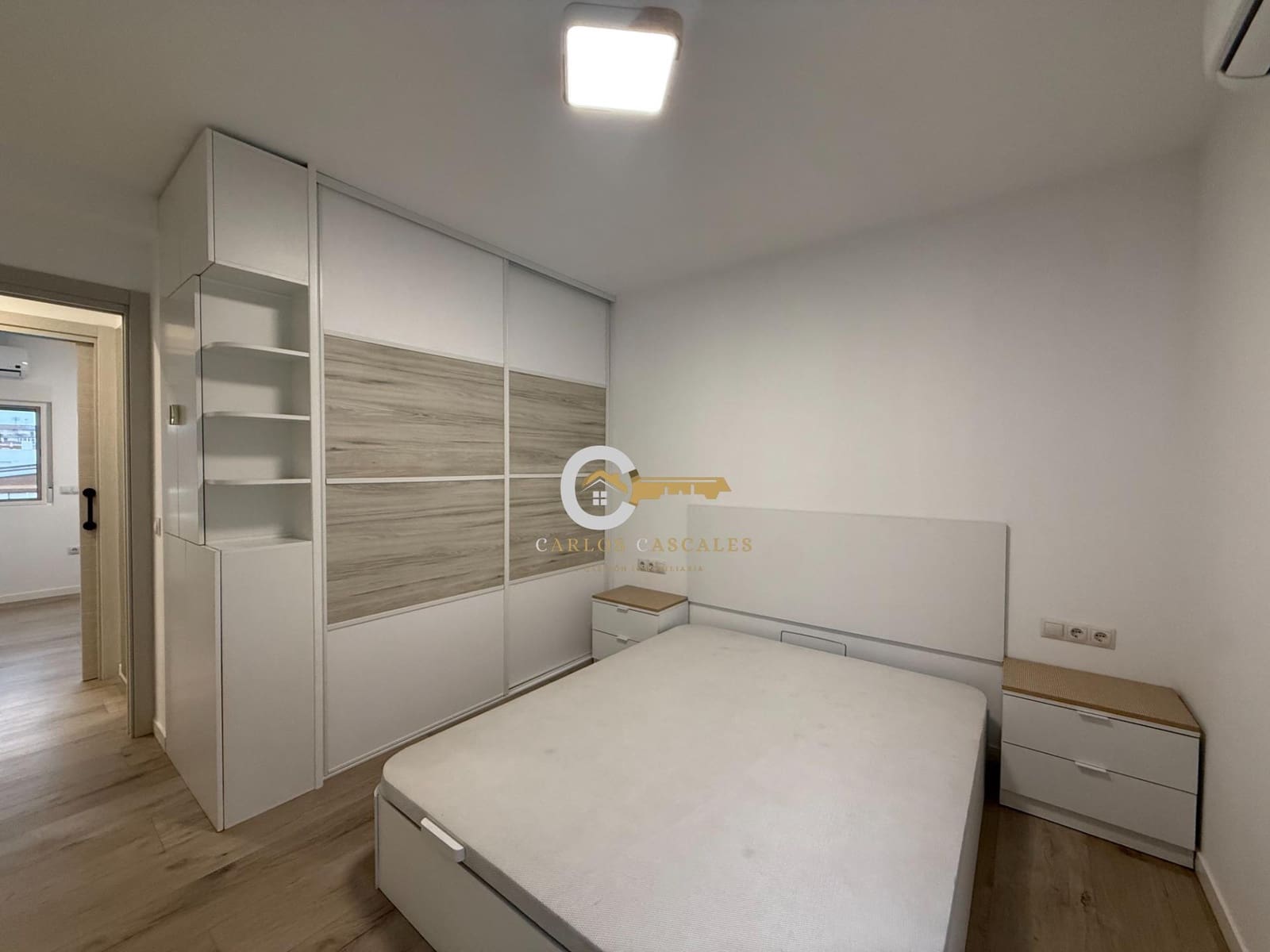 2 bedroom Flat for sale in Velez-Malaga - € 243,500 (Ref: 9608233)