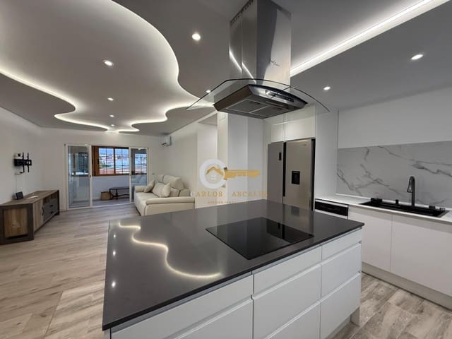 Piso de 2 habitaciones en Vélez-Málaga en venta - 243.500 € (Ref: 9608233)