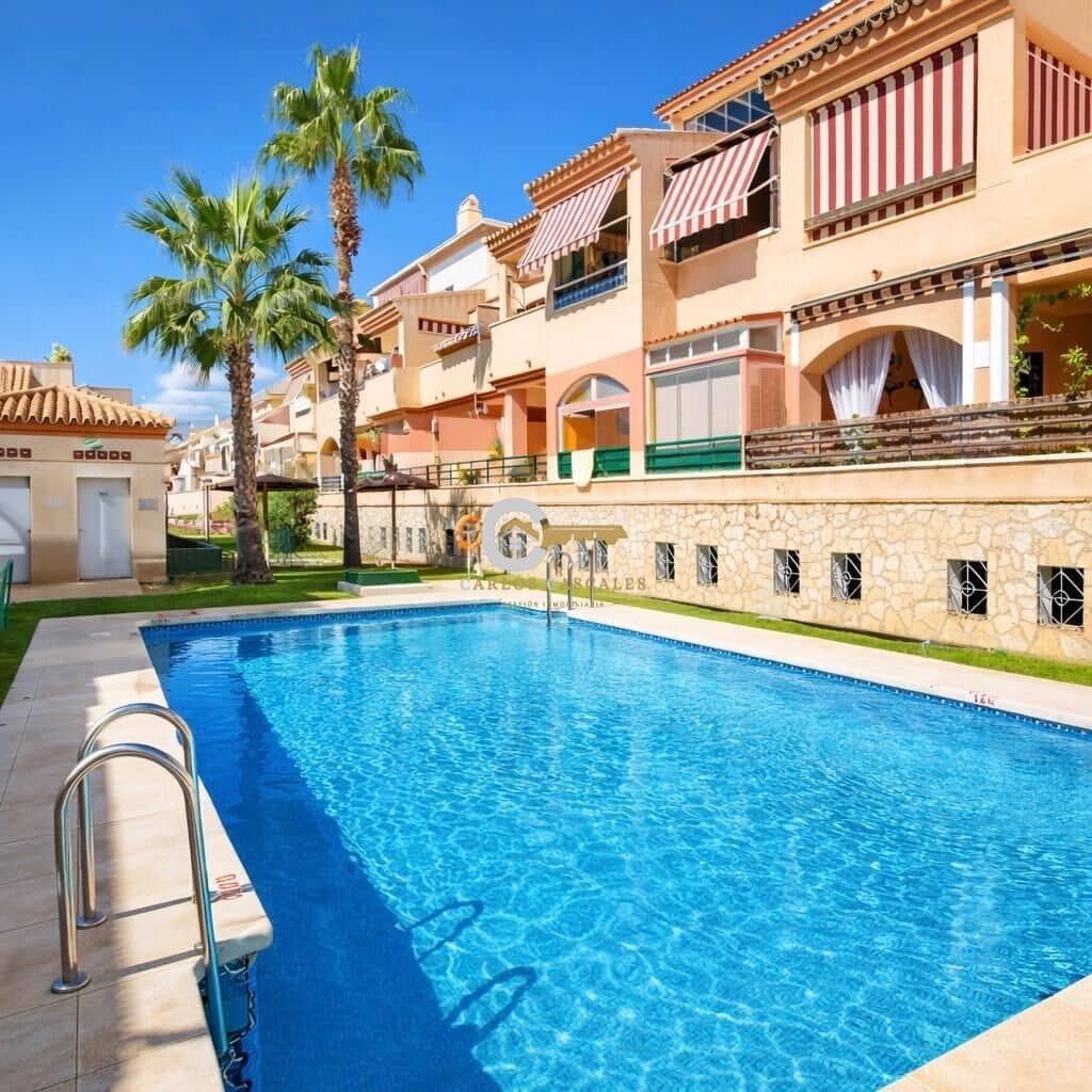 3 soveværelse Lejlighed til salg i Caleta de Velez med swimmingpool - € 330.000 (Ref: 9625903)