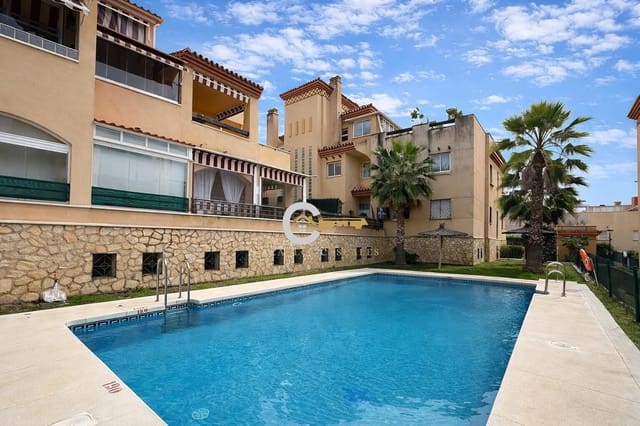 3 makuuhuone Asunto myytävänä paikassa Caleta de Vélez, Vélez-Málaga mukana uima-altaan - 349 900 € (Ref: 9625903)