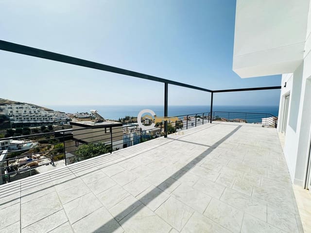 2 makuuhuone Huvila myytävänä paikassa El Peñoncillo, Torrox mukana uima-altaan - 525 000 € (Ref: 9627799)