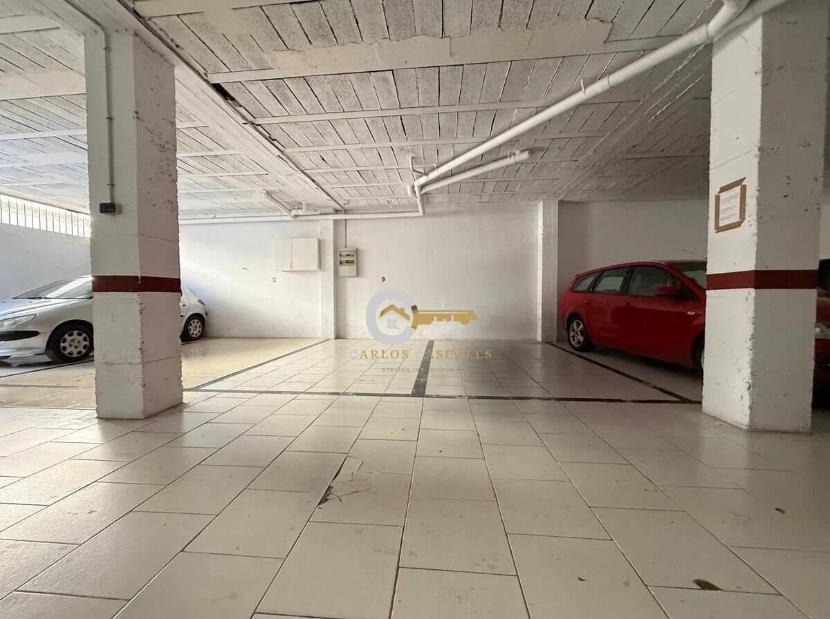 Erhverv til salg i Velez-Malaga - € 120.000 (Ref: 9696294)