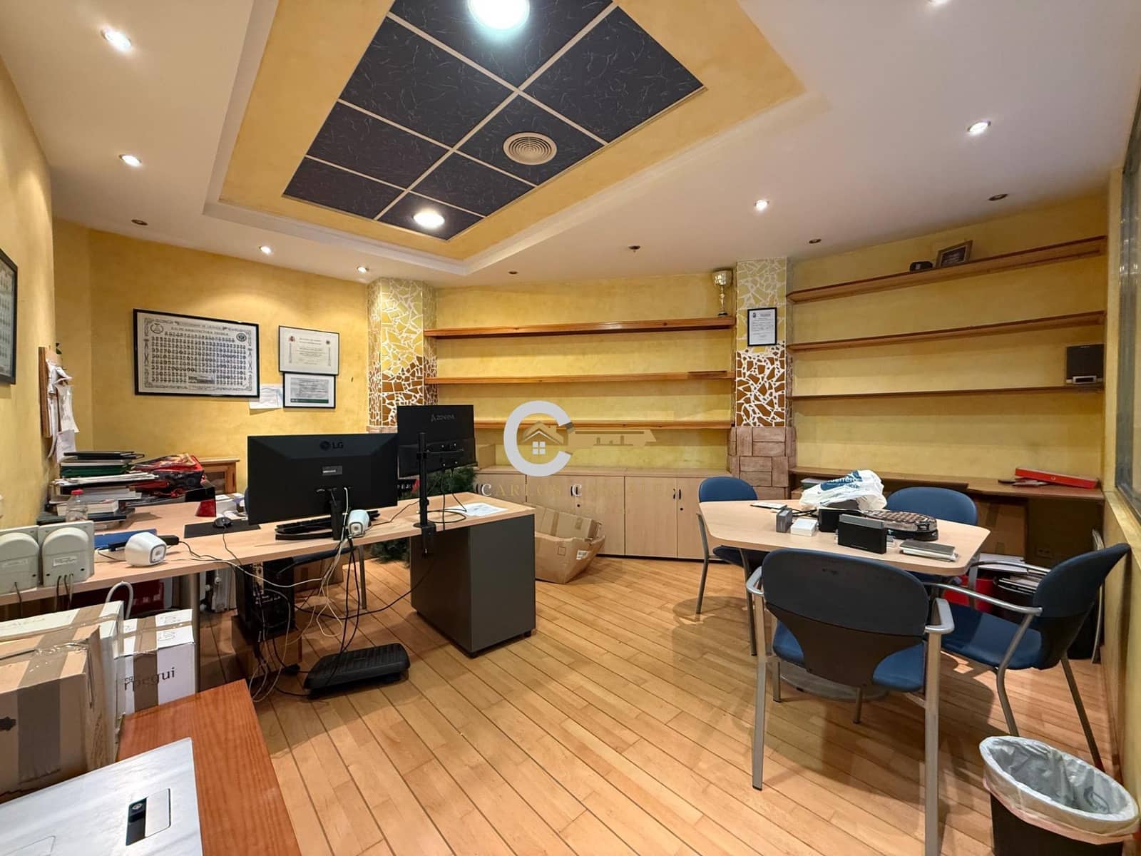 Erhverv til salg i Velez-Malaga - € 120.000 (Ref: 9696294)