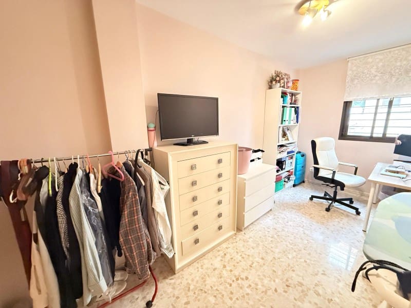 4 sypialnia Willa na sprzedaż w Velez-Malaga - 320 000 € (Ref: 9784338)