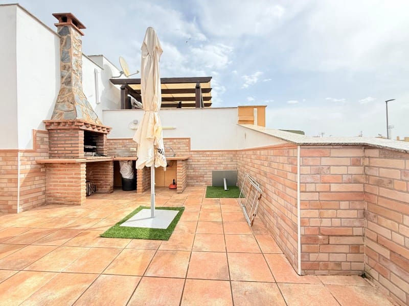 4 sypialnia Willa na sprzedaż w Velez-Malaga - 320 000 € (Ref: 9784338)