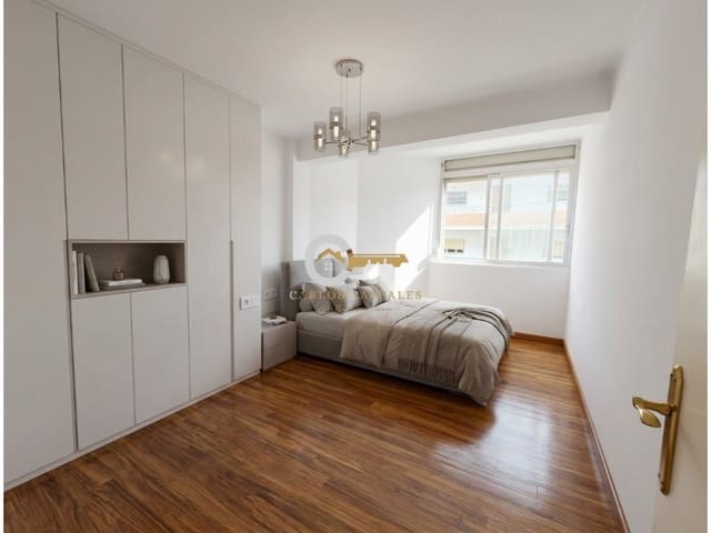 3 soveværelse Lejlighed til salg i Torre del Mar, Vélez-Málaga - € 250.000 (Ref: 9790959)