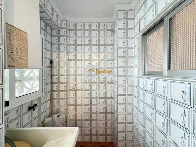 3 soveværelse Lejlighed til salg i Torre del Mar, Vélez-Málaga - € 250.000 (Ref: 9790959)