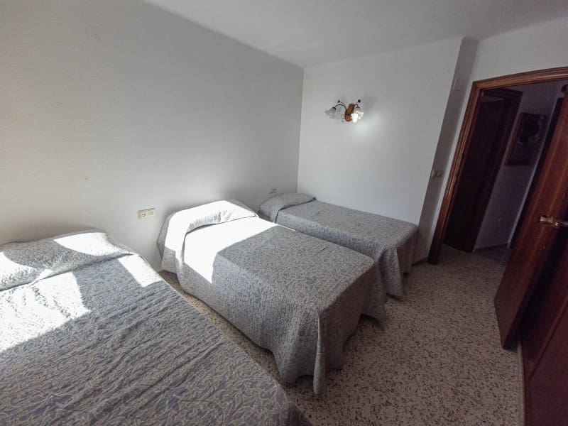 1 slaapkamer Appartement te koop in Torrox-Costa met zwembad - € 240.000 (Ref: 9790960)