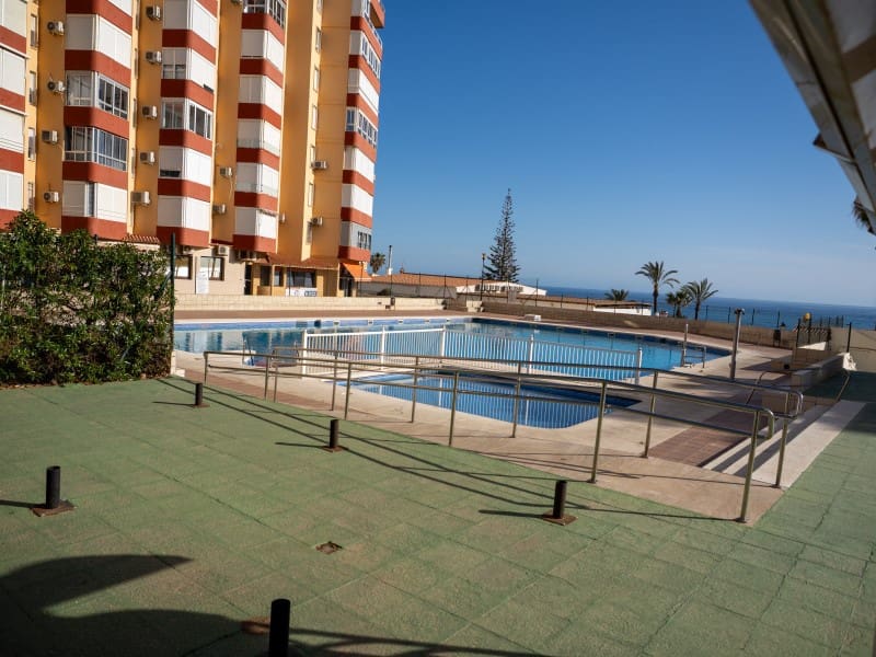 1 slaapkamer Appartement te koop in Torrox-Costa met zwembad - € 240.000 (Ref: 9790960)