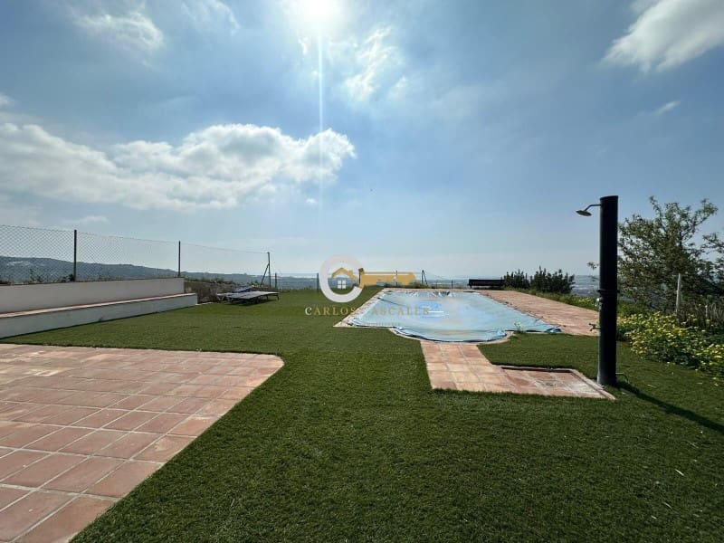 2 bedroom Finca/Country House for sale in Velez-Malaga with pool - € 505,000 (Ref: 9790962)