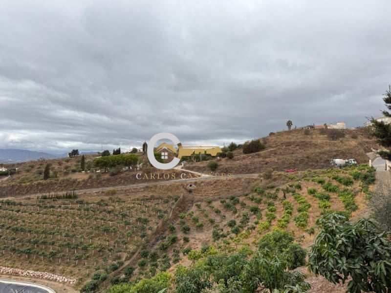 2 bedroom Finca/Country House for sale in Velez-Malaga with pool - € 505,000 (Ref: 9790962)