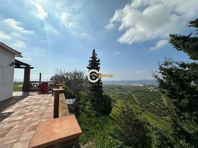 2 bedroom Finca/Country House for sale in Velez-Malaga with pool - € 505,000 (Ref: 9790962)