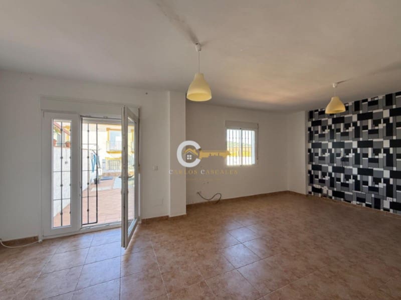 4 sovrum Semi-fristående Villa till salu i Alcaucin med pool - 300 000 € (Ref: 9790965)