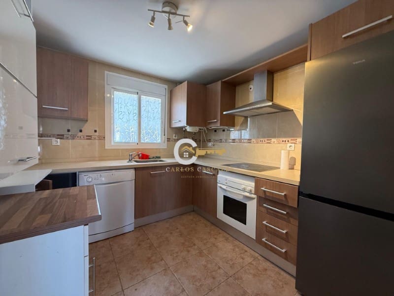 4 sovrum Semi-fristående Villa till salu i Alcaucin med pool - 300 000 € (Ref: 9790965)