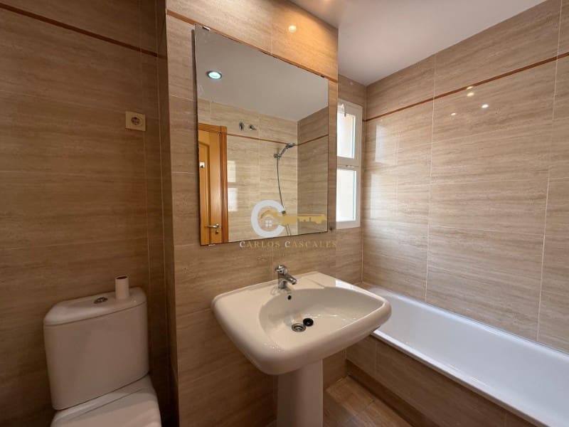 3 slaapkamer Flat te koop in Caleta de Velez - € 349.900 (Ref: 9790966)