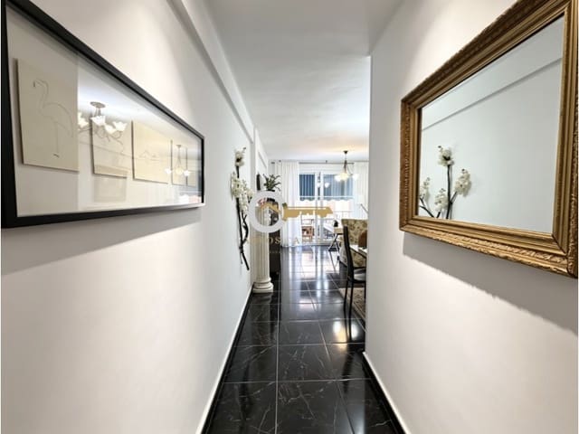 Piso de 3 habitaciones en Vélez-Málaga en venta - 271.500 € (Ref: 9833900)