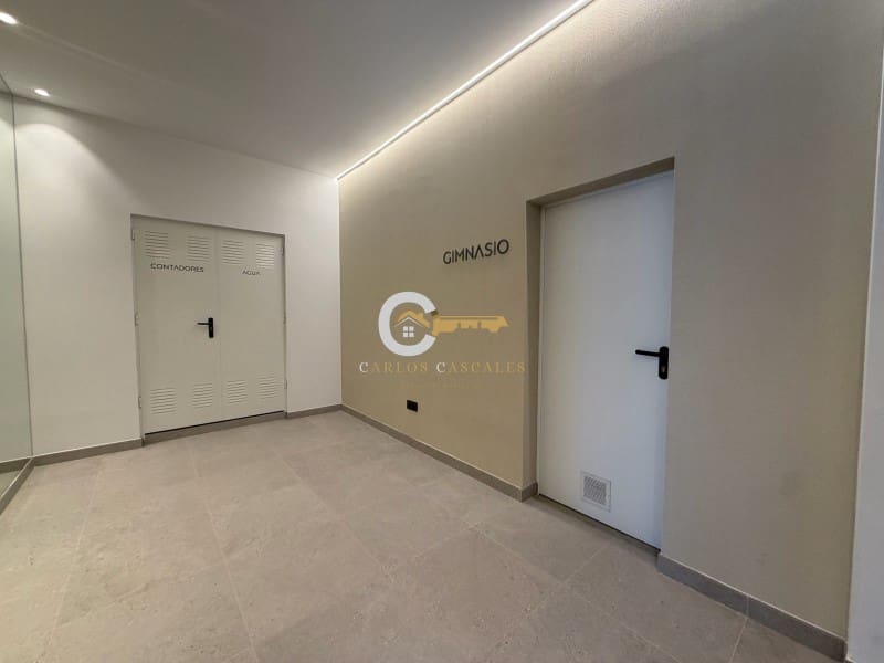 Apartamento de 2 habitaciones en Marbella en venta con garaje - 1.950.000 € (Ref: 9890294)
