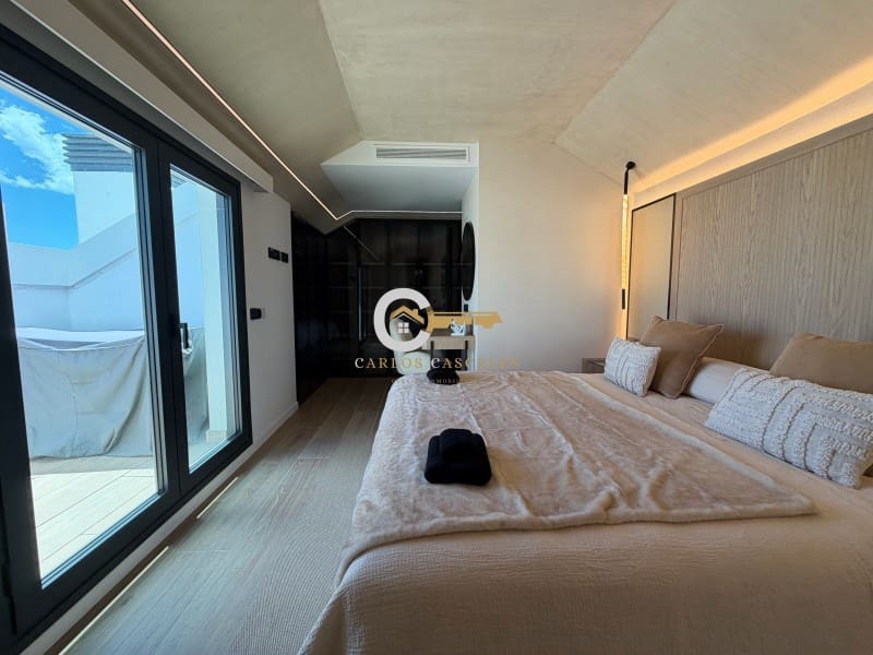 Apartamento de 2 habitaciones en Marbella en venta con garaje - 1.950.000 € (Ref: 9890294)