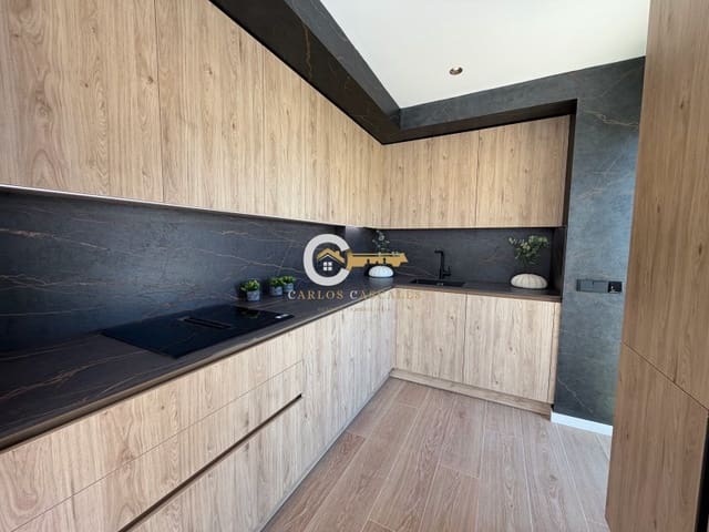 2 sypialnia Apartament na sprzedaż w Marbella Centro, Marbella z garażem - 1 950 000 € (Ref: 9890294)