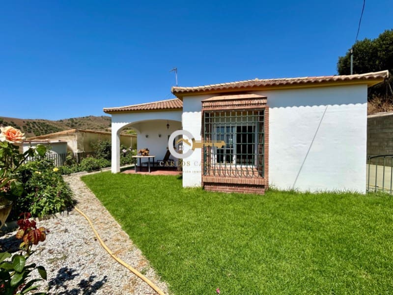 Finca/Casa Rural de 3 habitaciones en Benajarafe en venta con garaje - 365.000 € (Ref: 9894370)