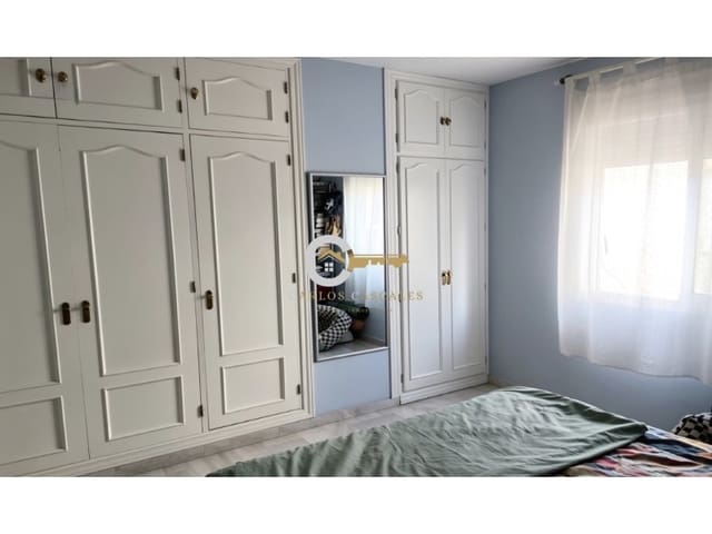1 bedroom Flat for sale in Málaga city with garage - € 280,000 (Ref: 9899626)