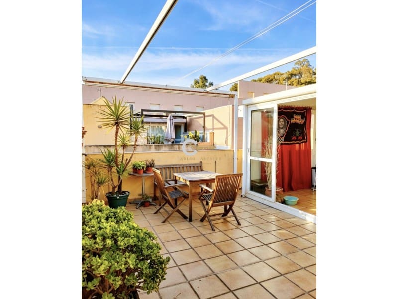 1 bedroom Flat for sale in Malaga city with garage - € 280,000 (Ref: 9899626)