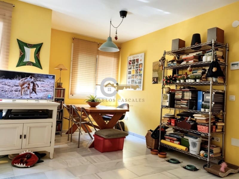 1 bedroom Flat for sale in Malaga city with garage - € 280,000 (Ref: 9899626)