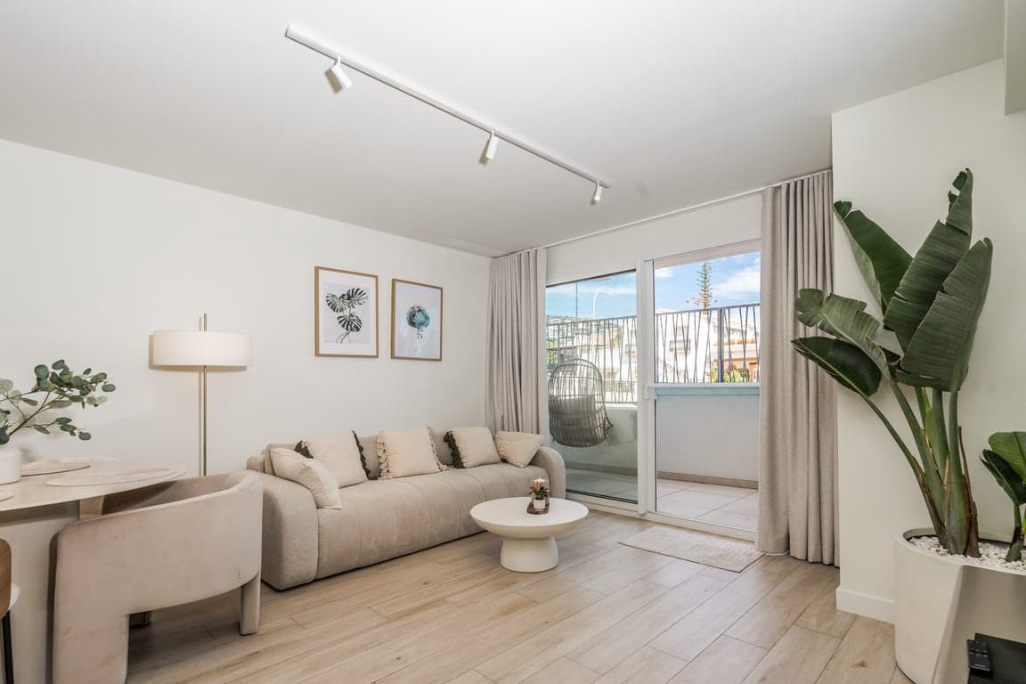 1 Zimmer Apartment zu vermieten in Javea / Xabia mit Pool Garage - 1.500 € (Ref: 10088453)