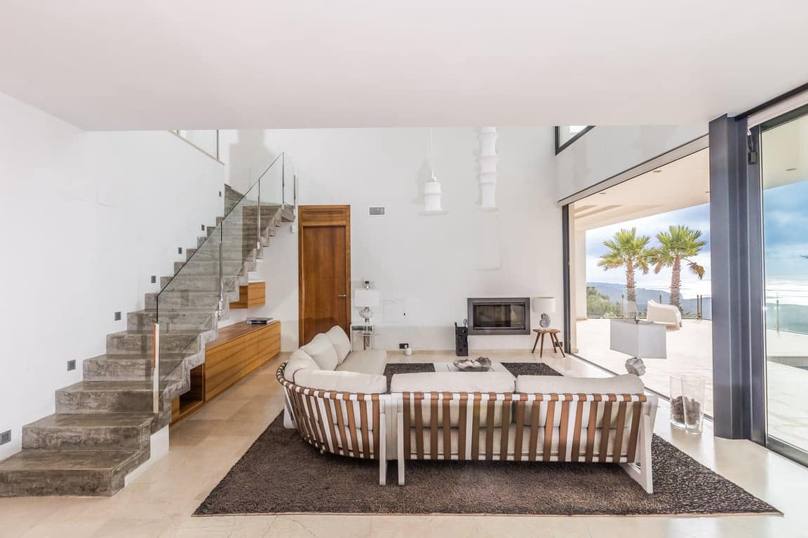 Chalet de 3 habitaciones en Cumbre del Sol en venta con piscina garaje - 2.350.000 € (Ref: 10125233)