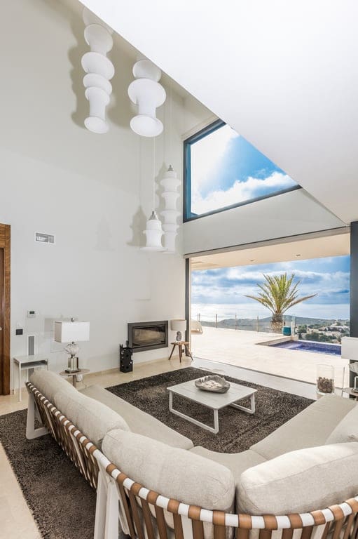 Chalet de 3 habitaciones en Cumbre del Sol en venta con piscina garaje - 2.350.000 € (Ref: 10125233)