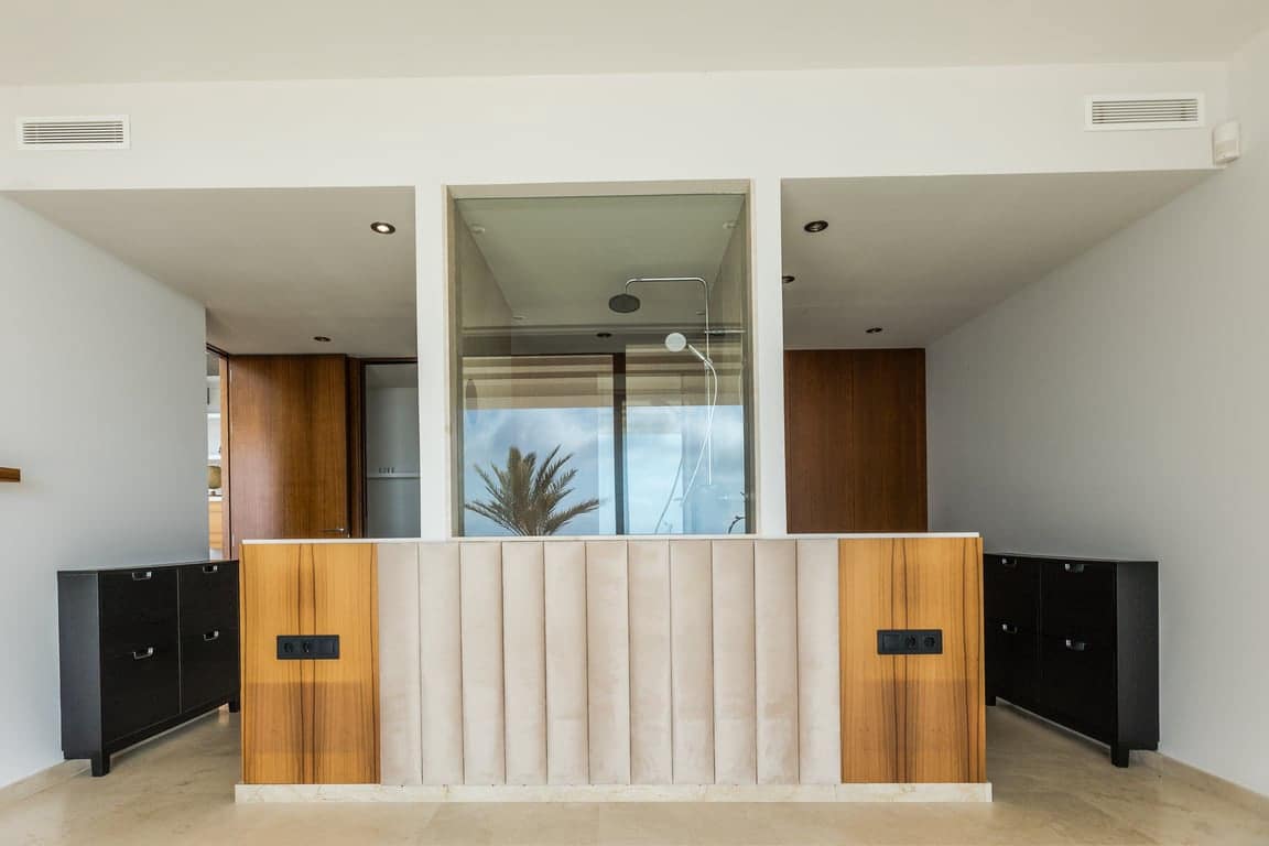 Chalet de 3 habitaciones en Cumbre del Sol en venta con piscina garaje - 2.350.000 € (Ref: 10125233)