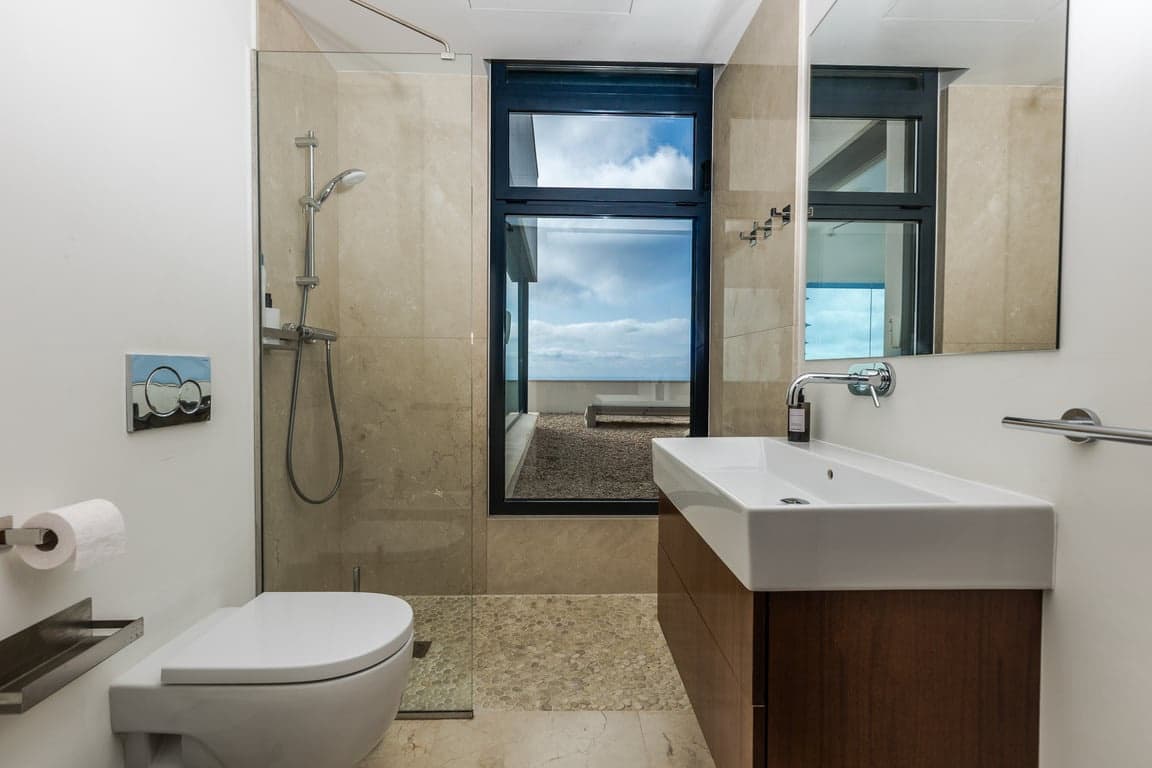 Chalet de 3 habitaciones en Cumbre del Sol en venta con piscina garaje - 2.350.000 € (Ref: 10125233)
