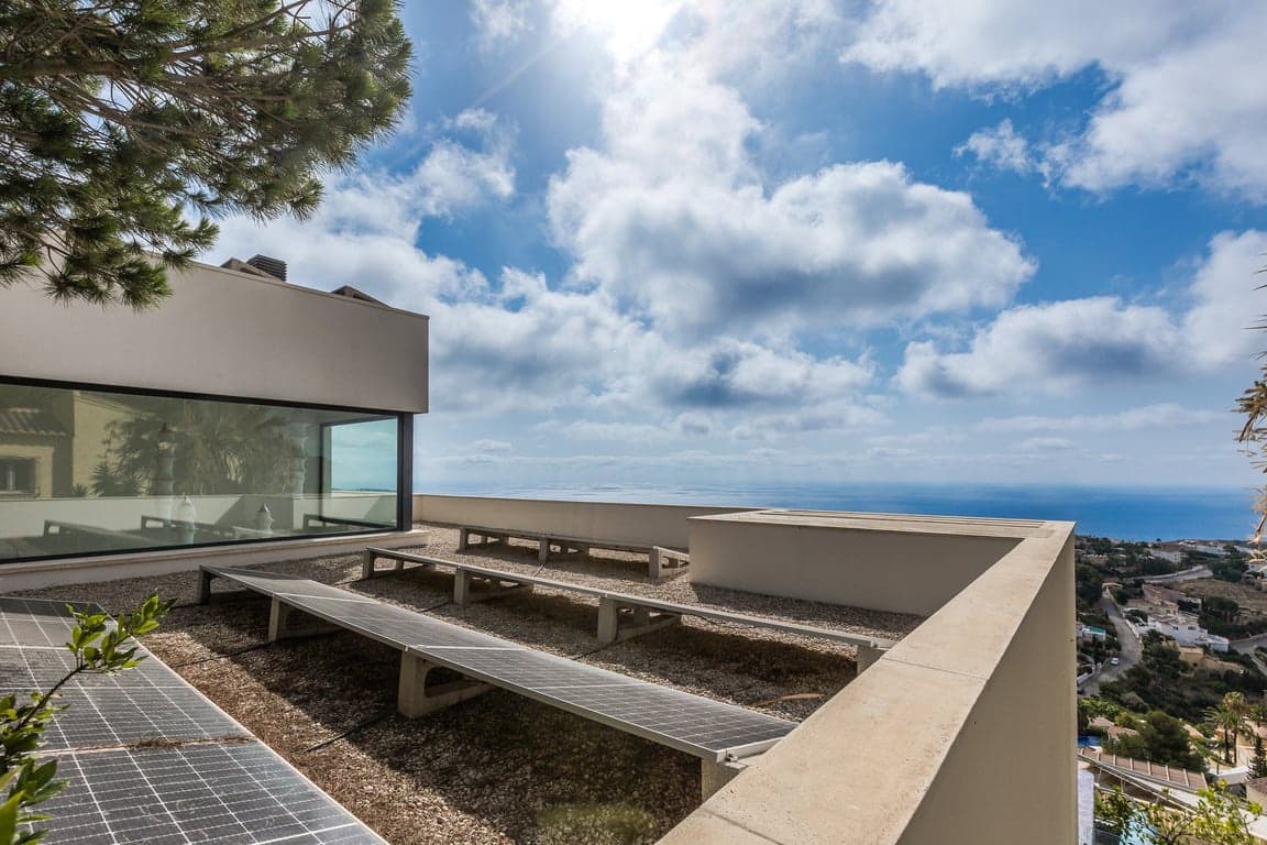Chalet de 3 habitaciones en Cumbre del Sol en venta con piscina garaje - 2.350.000 € (Ref: 10125233)