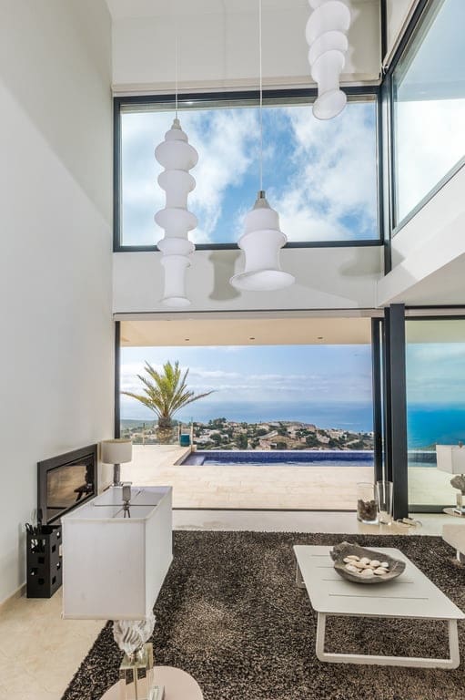 Chalet de 3 habitaciones en Cumbre del Sol en venta con piscina garaje - 2.350.000 € (Ref: 10125233)