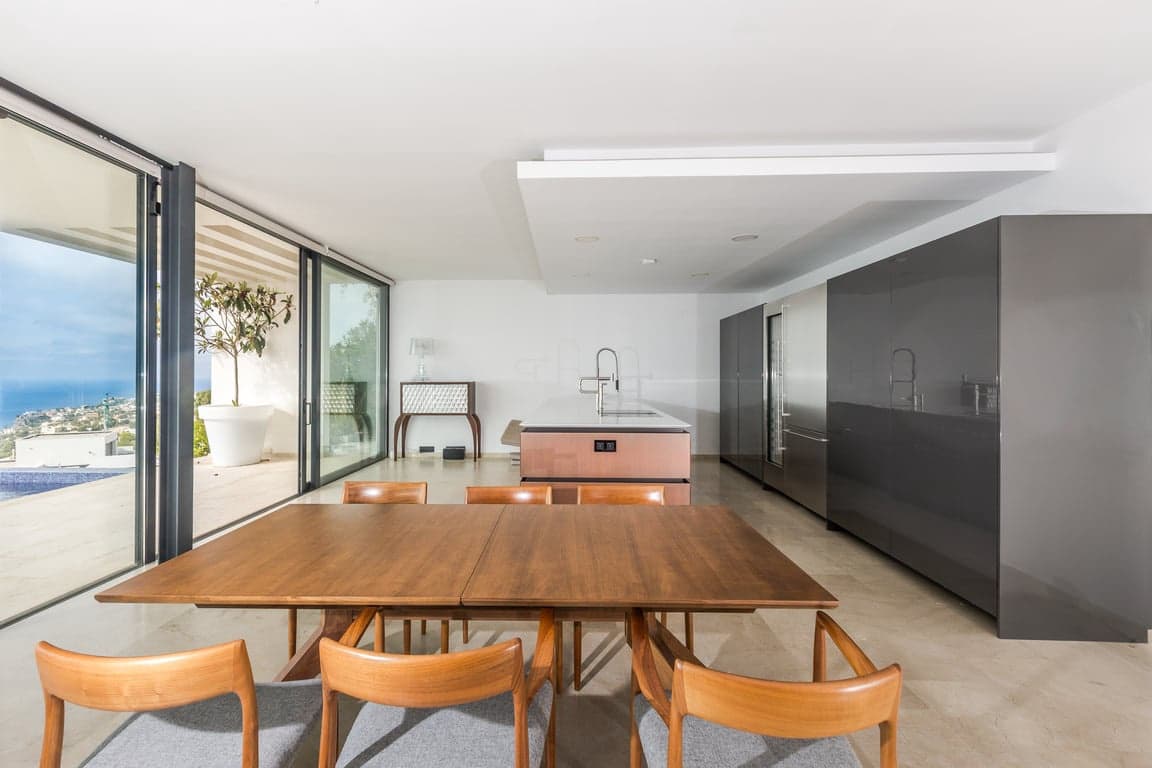 Chalet de 3 habitaciones en Cumbre del Sol en venta con piscina garaje - 2.350.000 € (Ref: 10125233)