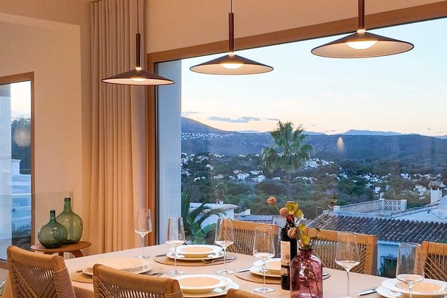 4 bedroom Villa for sale in Javea / Xàbia with pool garage - € 1,950,000 (Ref: 9412898)