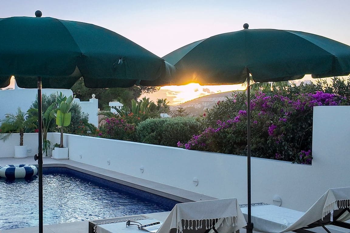 4 bedroom Villa for sale in Javea / Xabia with pool garage - € 1,950,000 (Ref: 9412898)