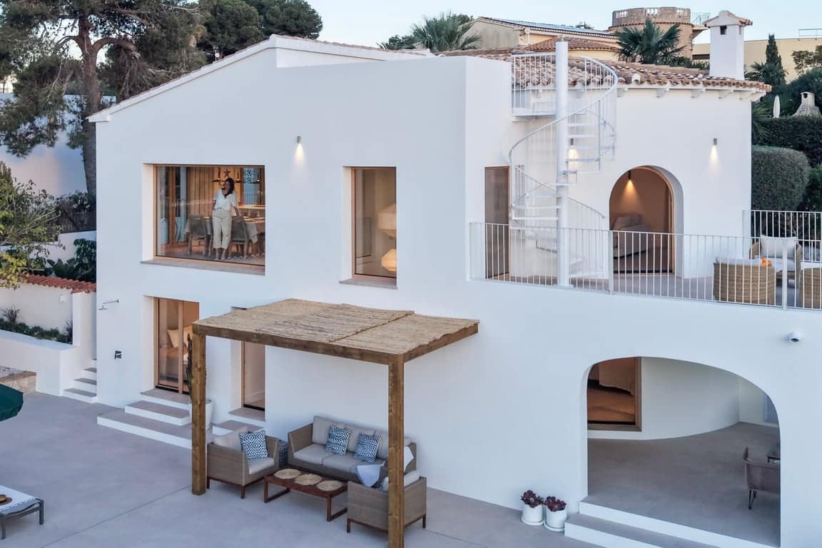 4 bedroom Villa for sale in Javea / Xabia with pool garage - € 1,950,000 (Ref: 9412898)