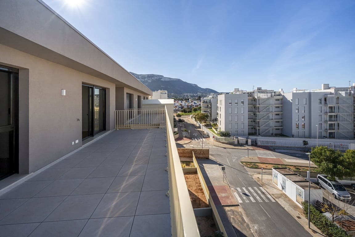 2 soveværelse Penthouse til salg i Denia med swimmingpool garage - € 535.000 (Ref: 9415063)