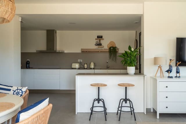 2 bedroom Apartment for sale in Javea / Xàbia with pool garage - € 490,000 (Ref: 9415296)